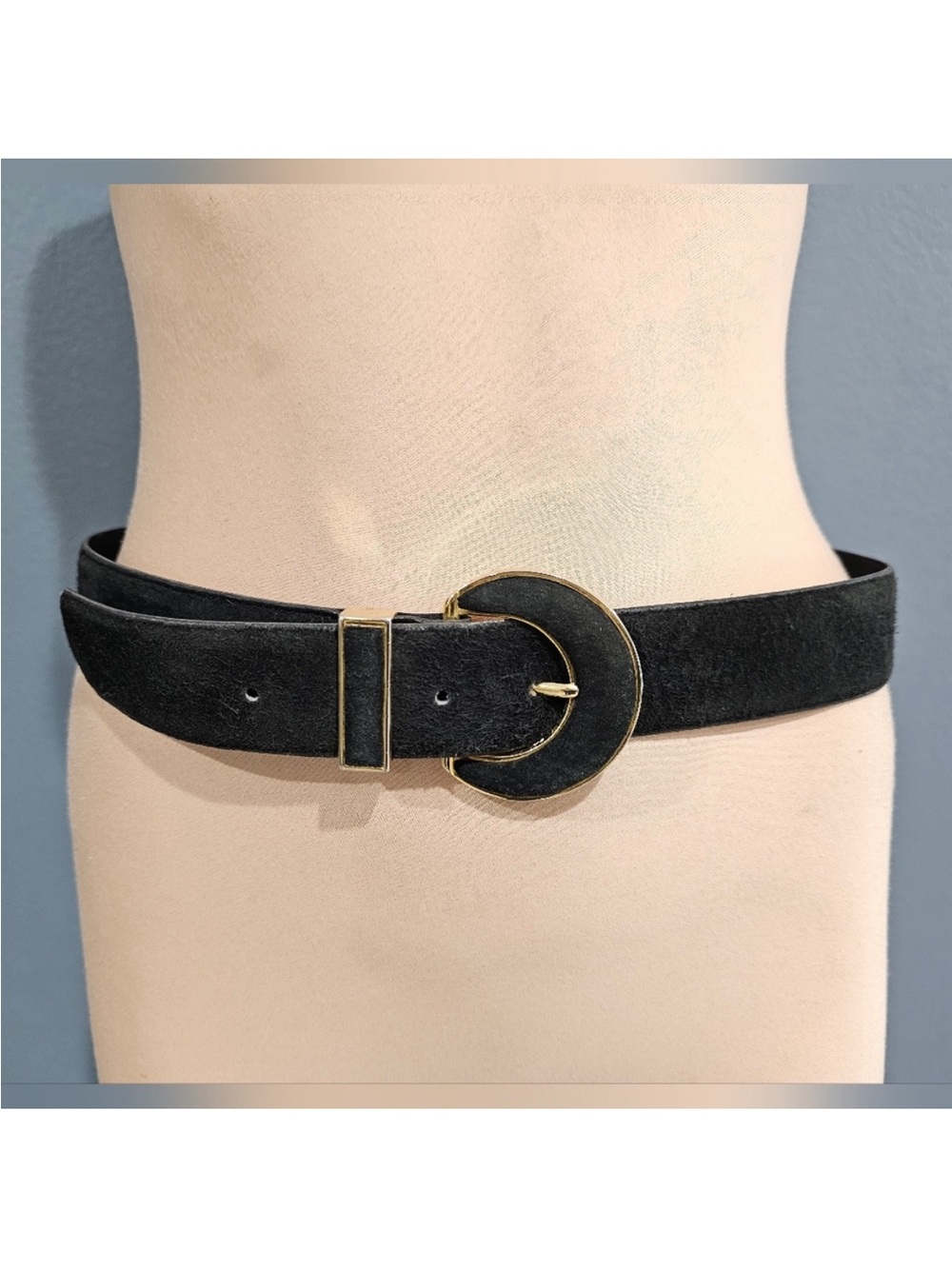Vintage COMECO Black Suede 1.5" Wide Gold Buckle Suede Inlay Belt M